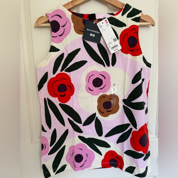 Uniqlo-Marimekko collaboration 2024 limited edition collection - Picture 1 of 4